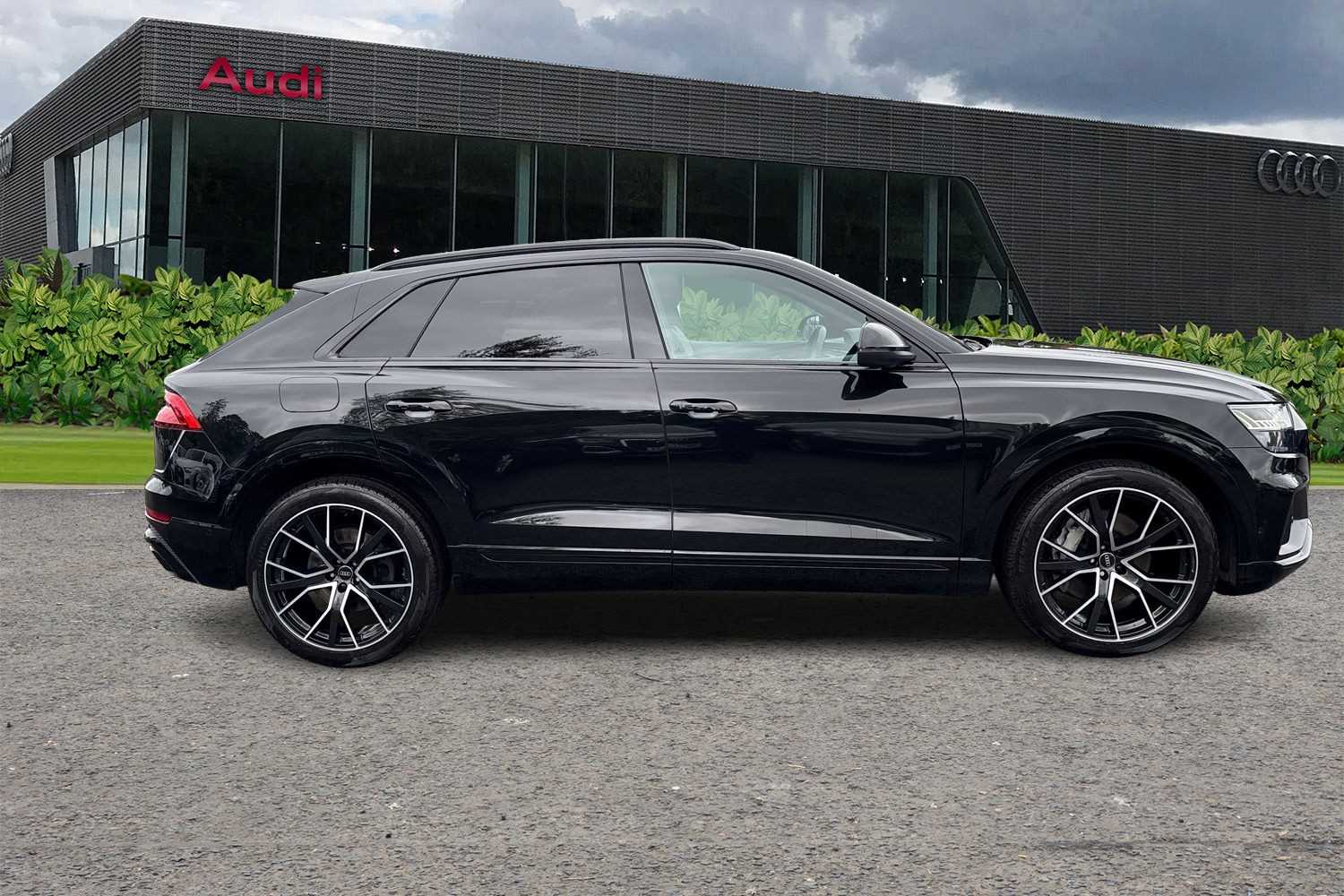 Used Audi Q8 2022 for sale - 76390676: Photo 4