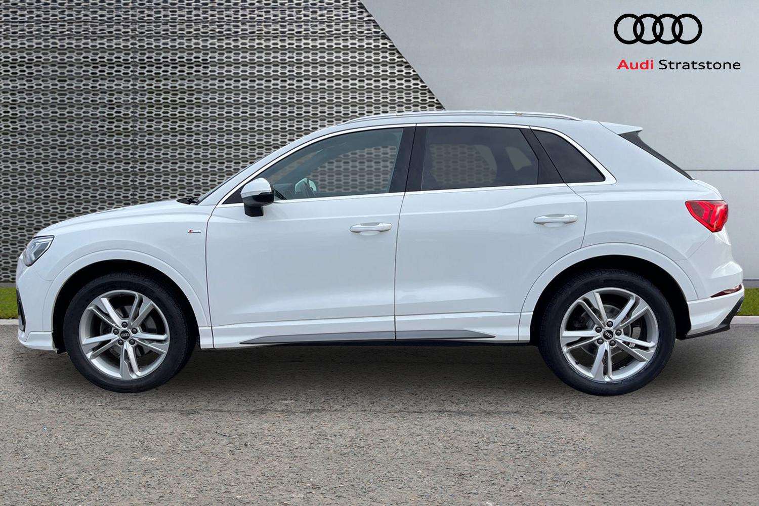 Used Audi Q3 2022 for sale - 77123441: Photo 8