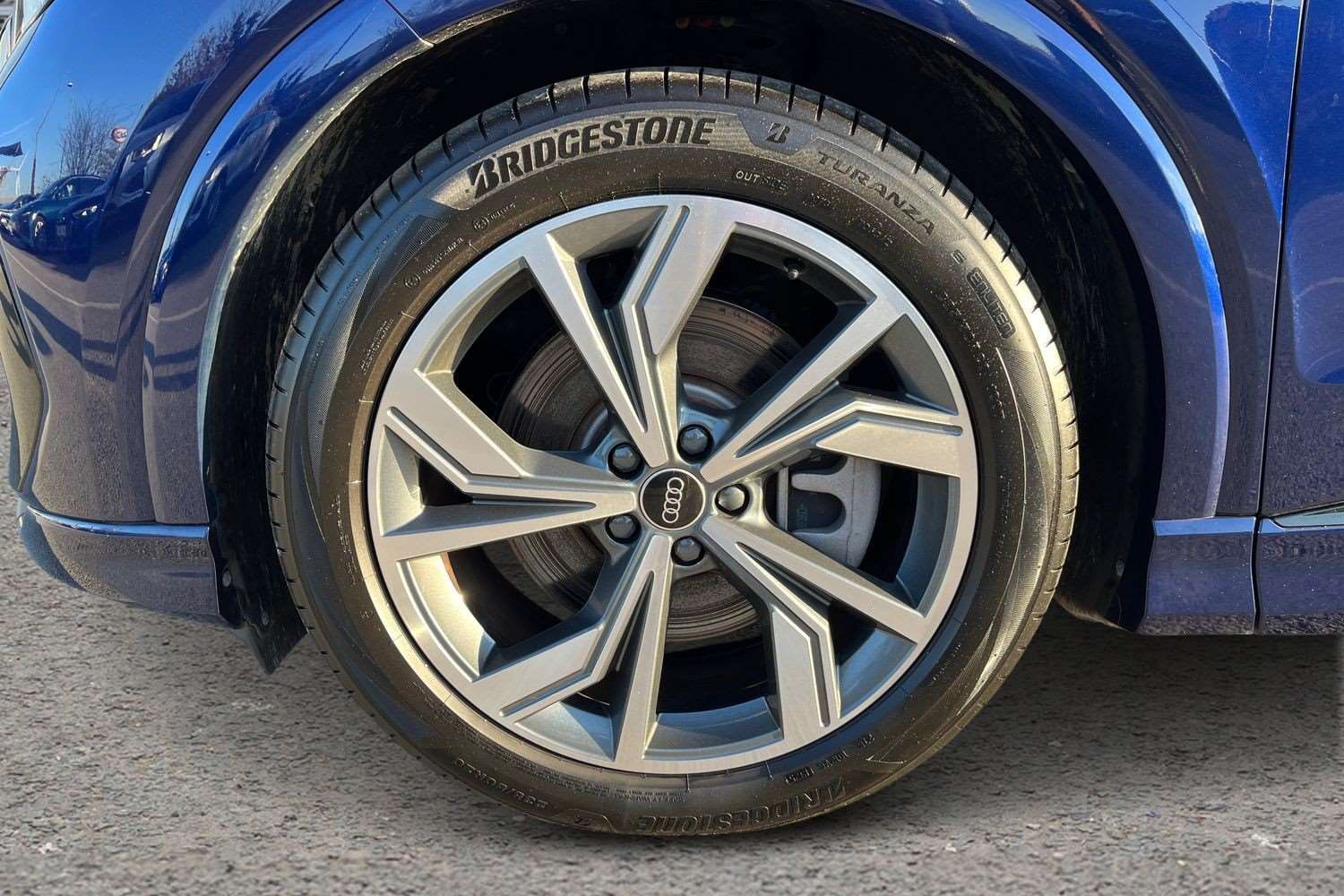 Used Audi Q4 e-tron 2024 for sale - 77961179: Photo 11