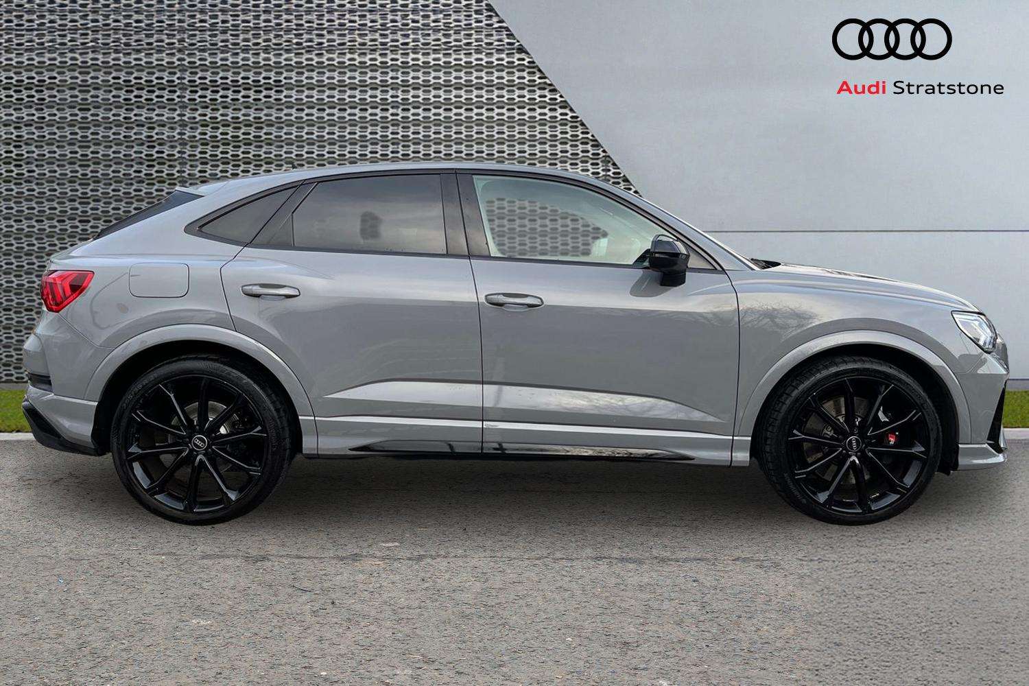 Used Audi RS Q3 2022 for sale - 77294137: Photo 4