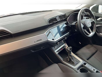 Used Audi Q3 2021 for sale - 76141832: Photo