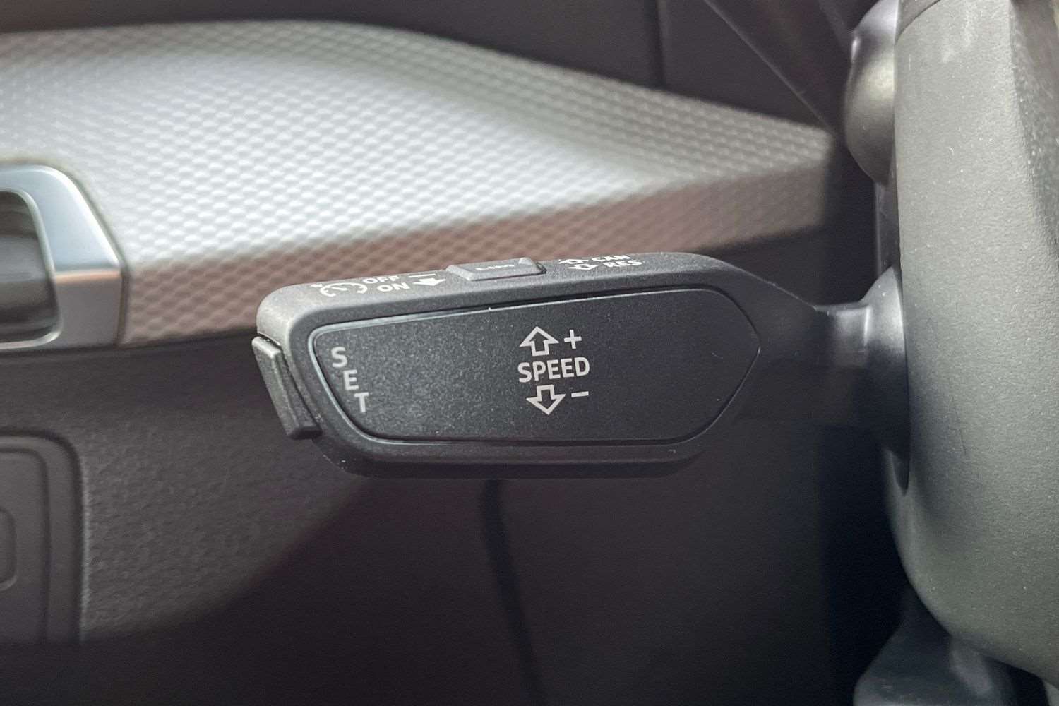 Used Audi Q2 2023 for sale - 77348058: Photo 33