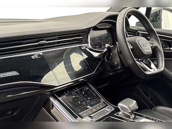 Used Audi Q7 2023 for sale - 79825442: Photo