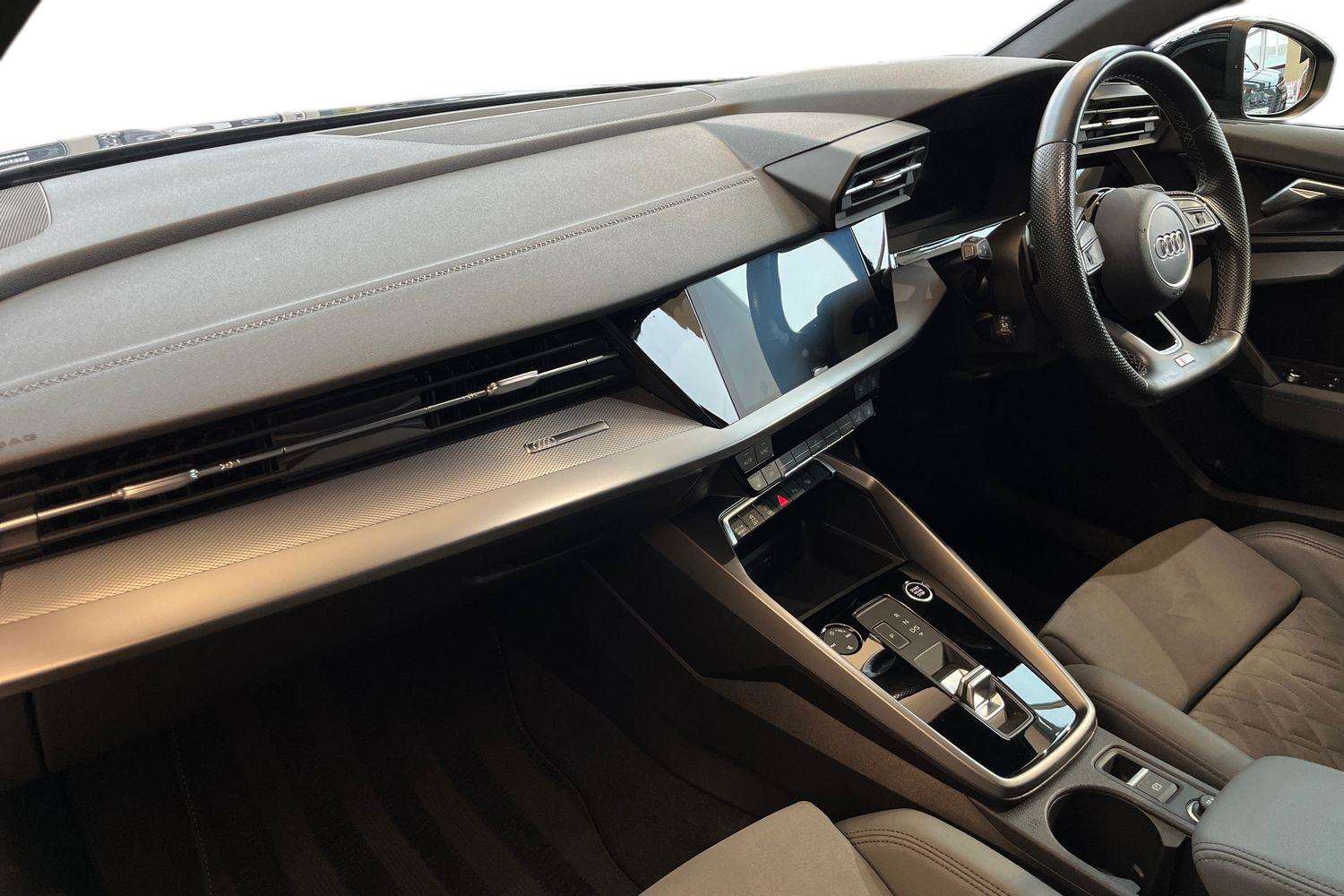 Used Audi A3 2023 for sale - 77147225: Photo 2