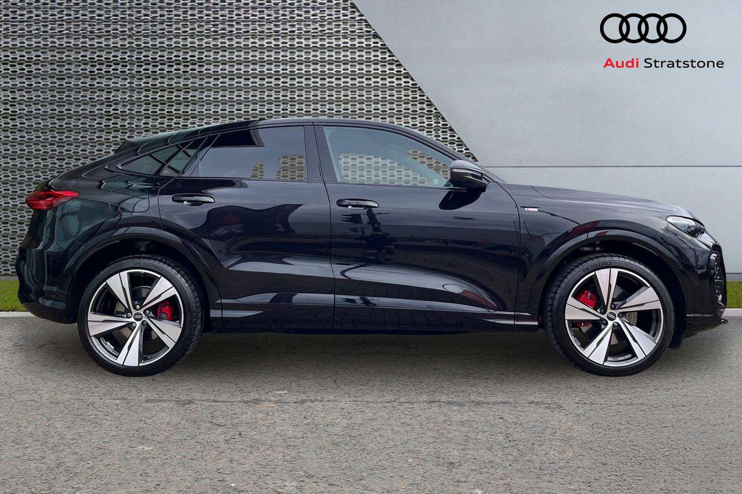 Used Audi Q5 2025 for sale - 76141875: Photo 4