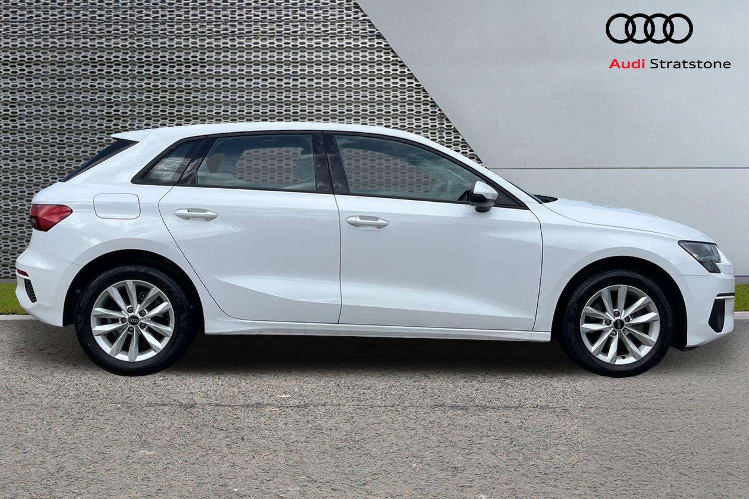 Used Audi A3 2023 for sale - 76351677: Photo 4