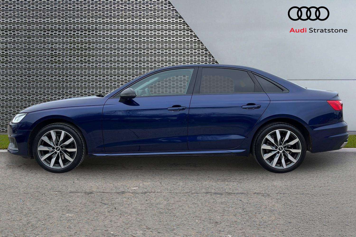 Used Audi A4 2021 for sale - 77044220: Photo 8