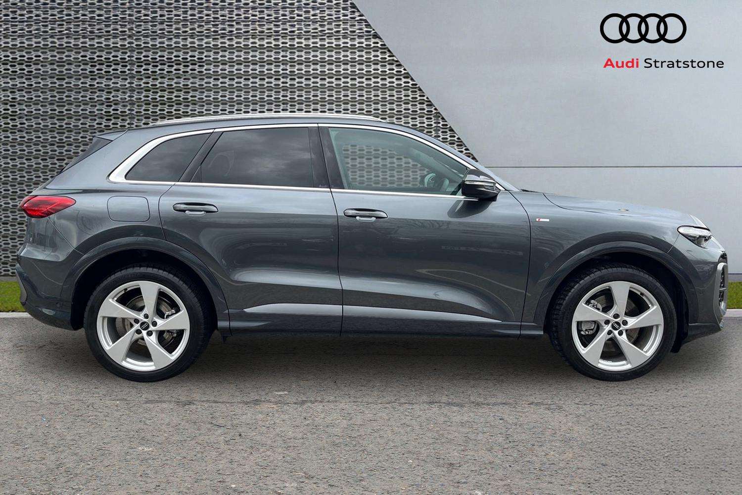 Used Audi Q5 2025 for sale - 77615378: Photo 4