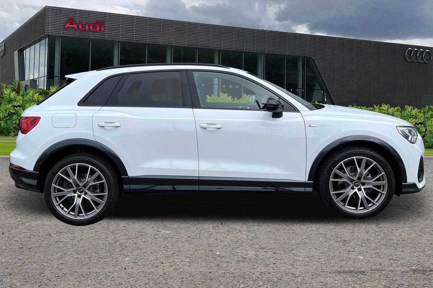 Used Audi Q3 2025 for sale - 76192079: Photo 4
