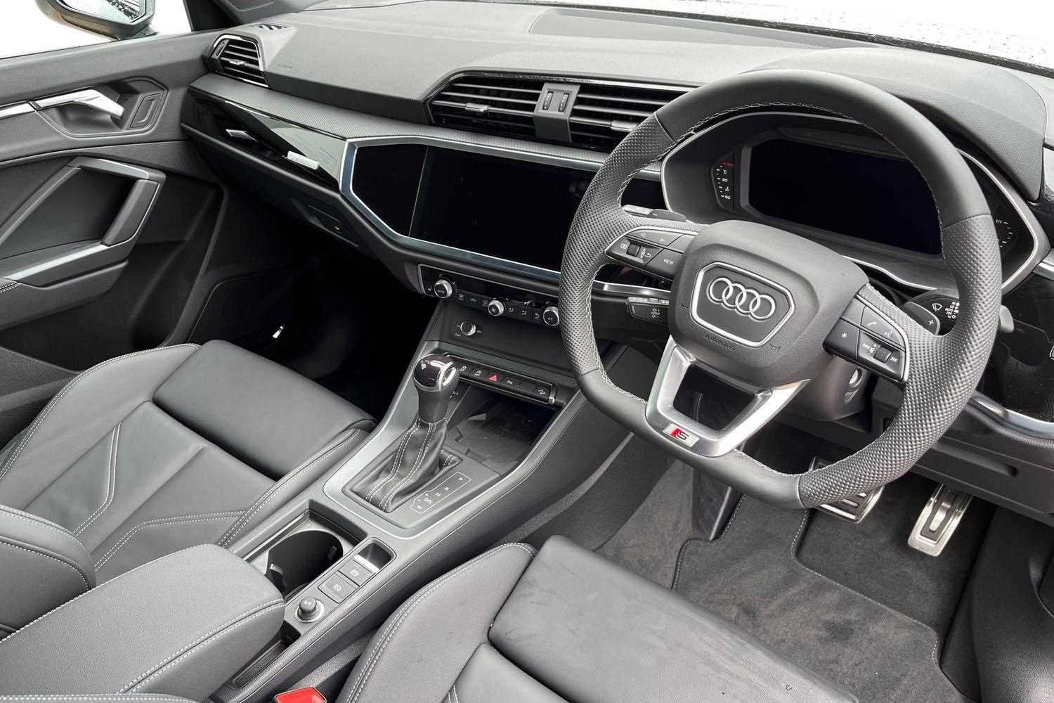 Used Audi Q3 2025 for sale - 76192079: Photo 6