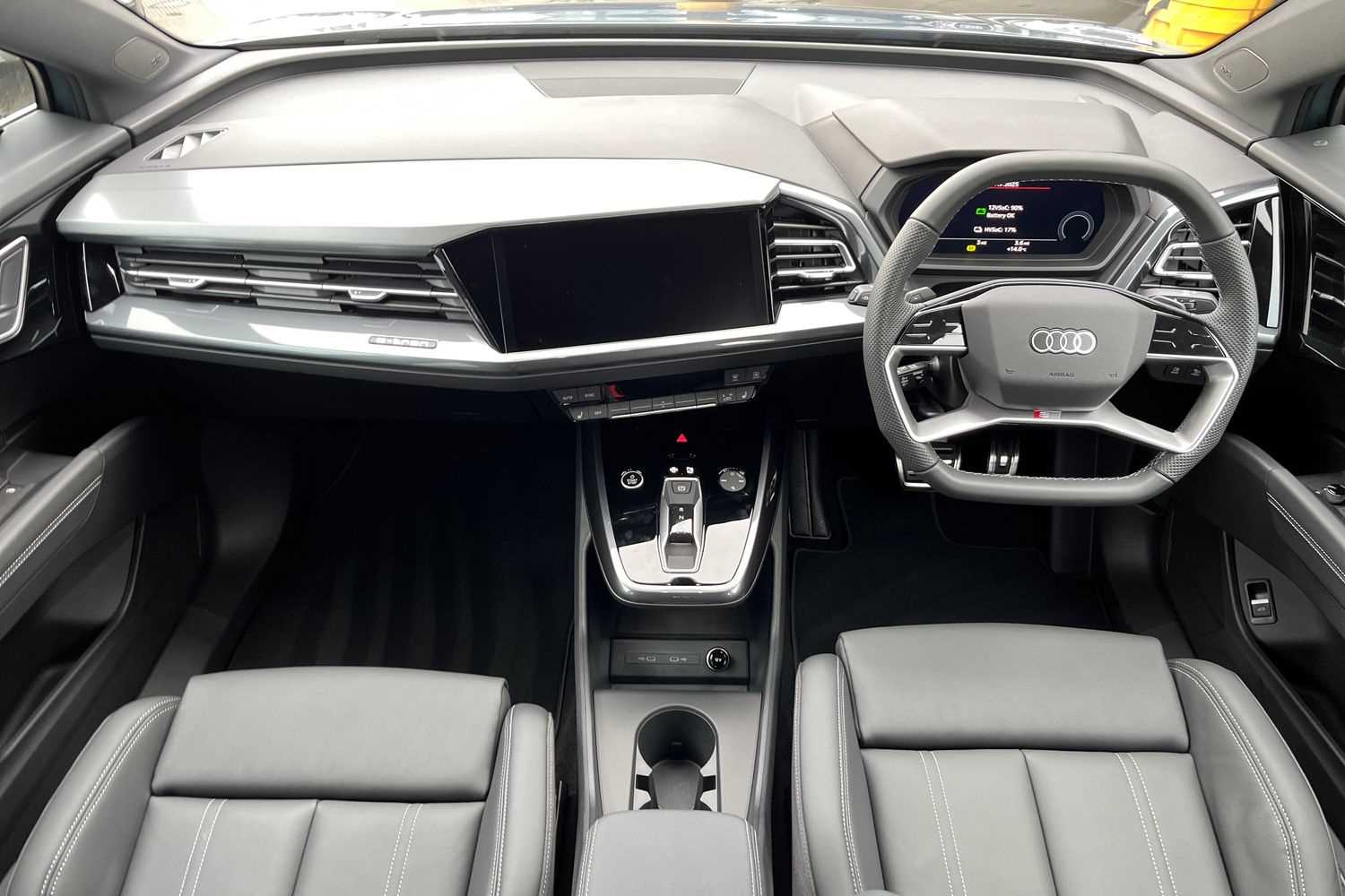Used Audi Q4 e-tron 2025 for sale - 76789255: Photo 12