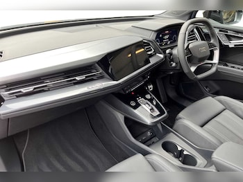 Used Audi Q4 e-tron 2025 for sale - 76789255: Photo