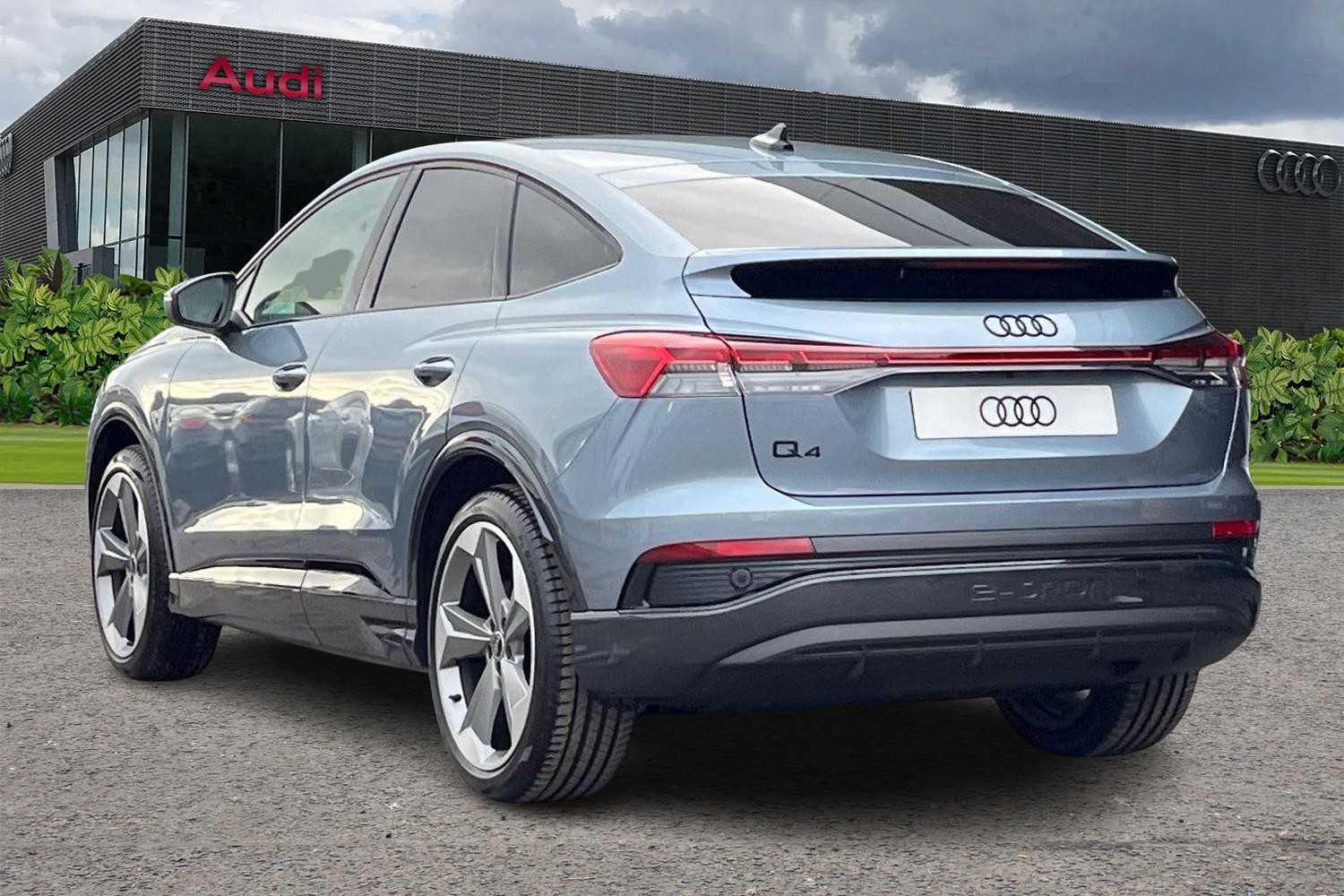 Used Audi Q4 e-tron 2025 for sale - 76789255: Photo 3