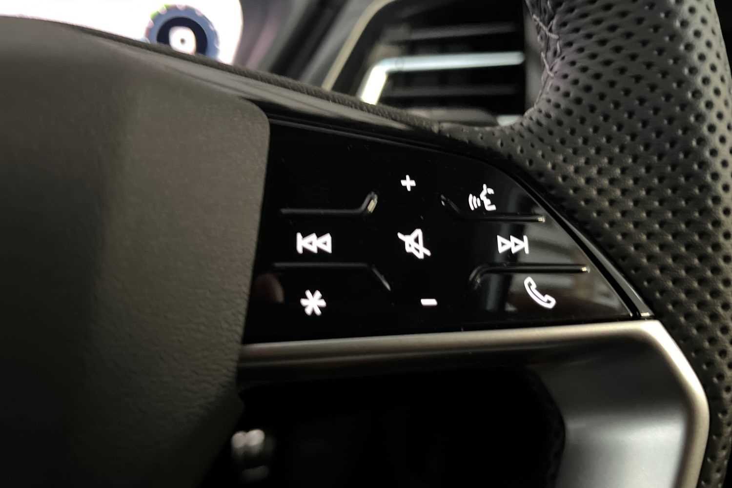 Used Audi Q4 e-tron 2025 for sale - 76789255: Photo 30