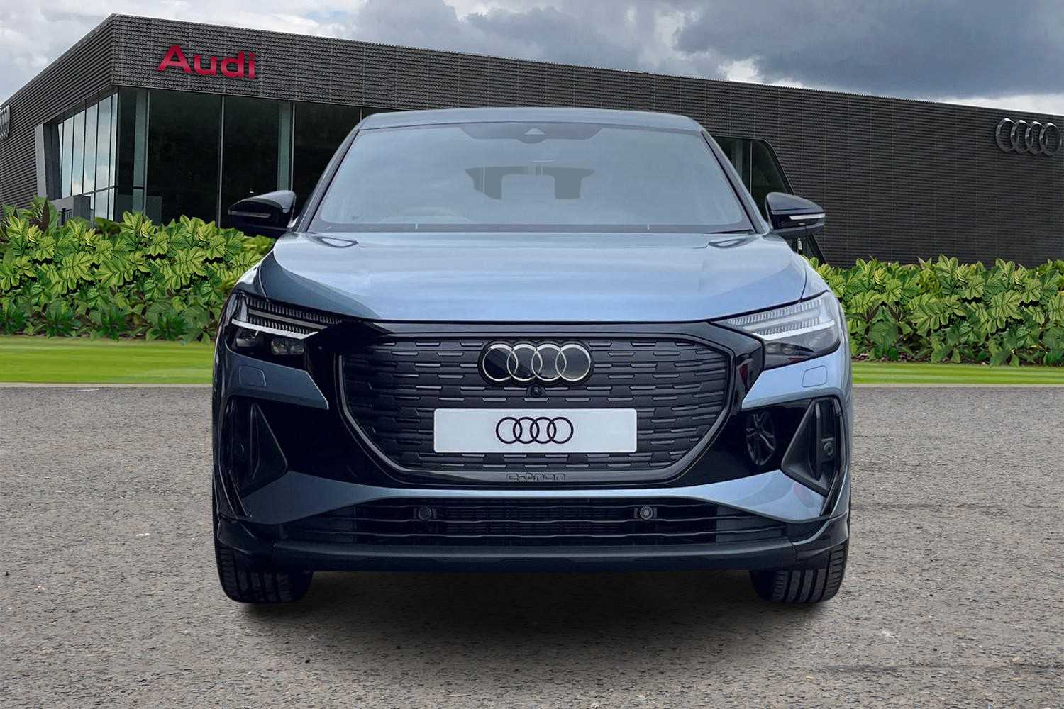 Used Audi Q4 e-tron 2025 for sale - 76789255: Photo 8