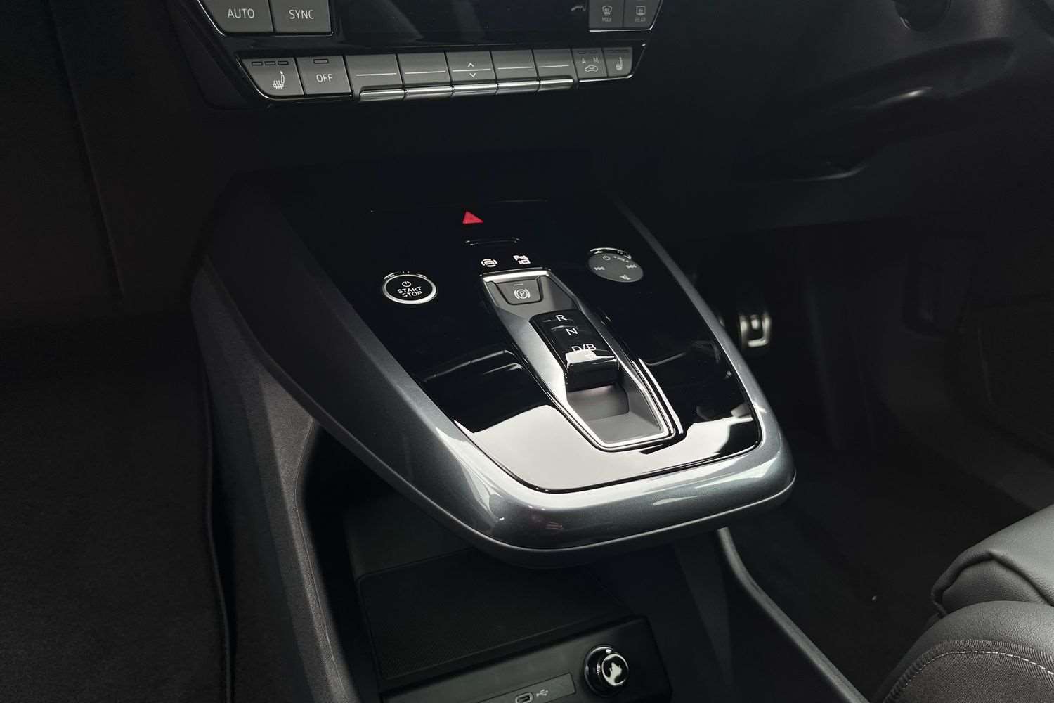 Used Audi Q4 e-tron 2025 for sale - 76929101: Photo 15