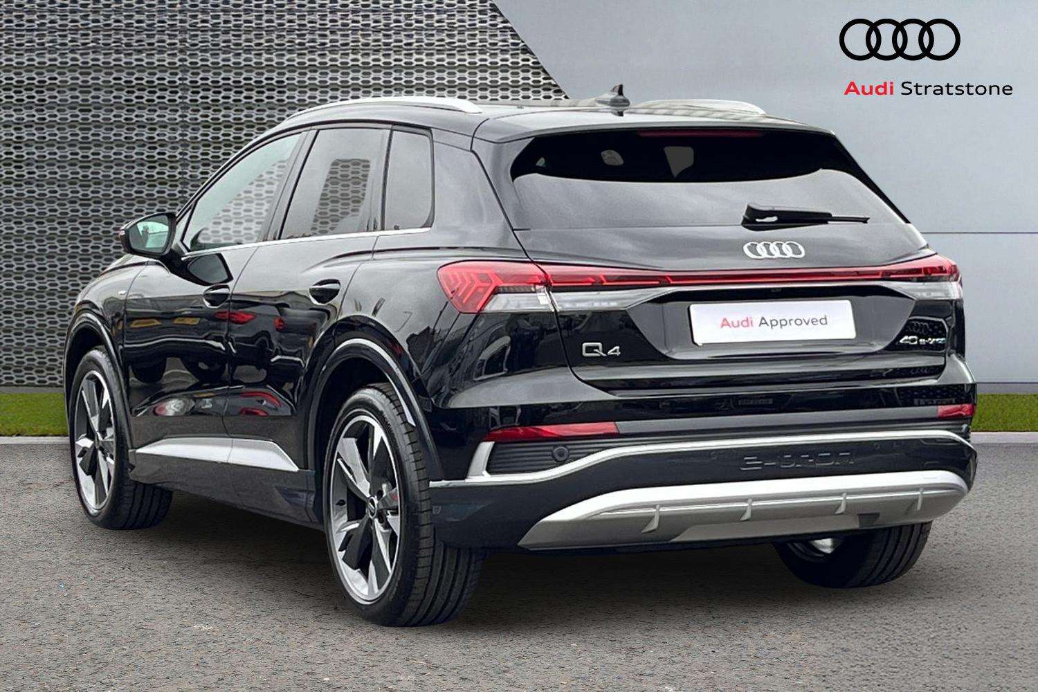 Used Audi Q4 e-tron 2025 for sale - 76929101: Photo 3