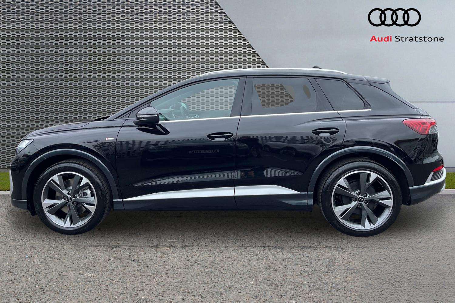 Used Audi Q4 e-tron 2025 for sale - 76929101: Photo 8