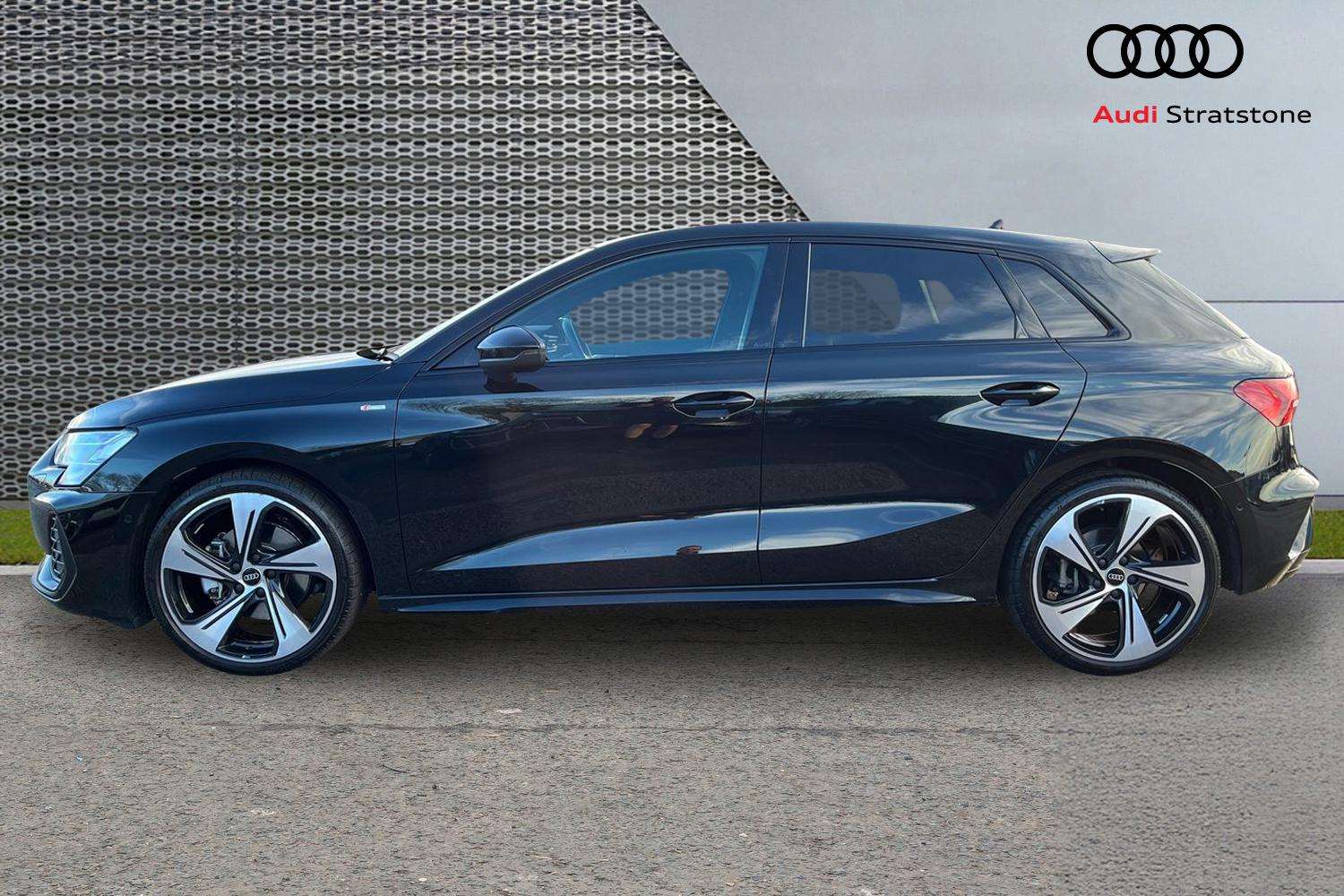 Used Audi A3 2025 for sale - 77206365: Photo 8