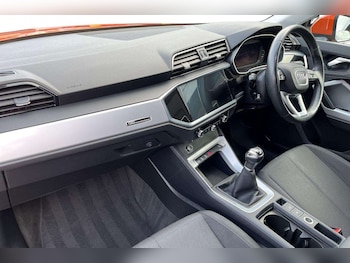 Used Audi Q3 2022 for sale - 76390661: Photo