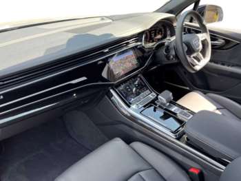 Used Audi Q7 2025 for sale - 75042921: Photo