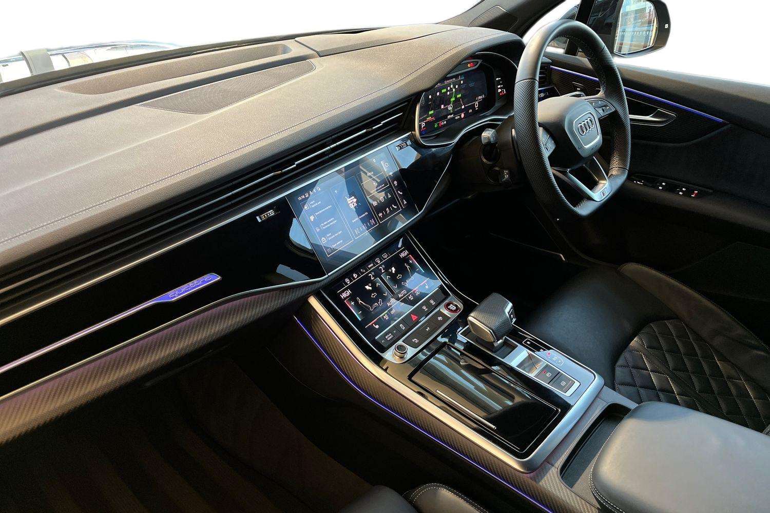 Used Audi Q7 2024 for sale - 76804962: Photo 2