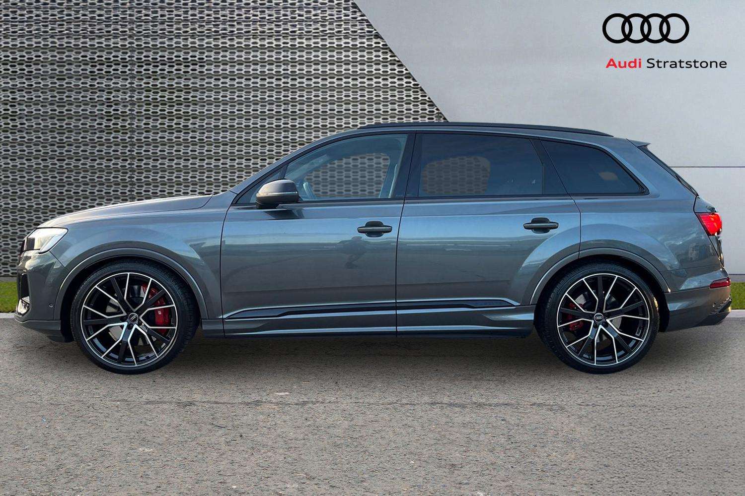 Used Audi Q7 2024 for sale - 76804962: Photo 8