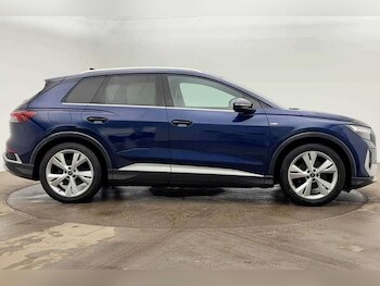 Used Audi Q4 e-tron 2022 for sale - 77373904: Photo