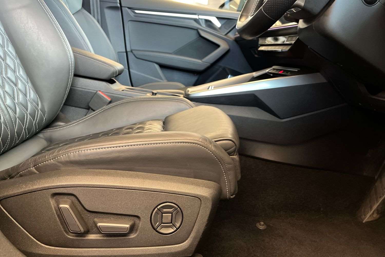 Used Audi A3 2023 for sale - 77972758: Photo 30