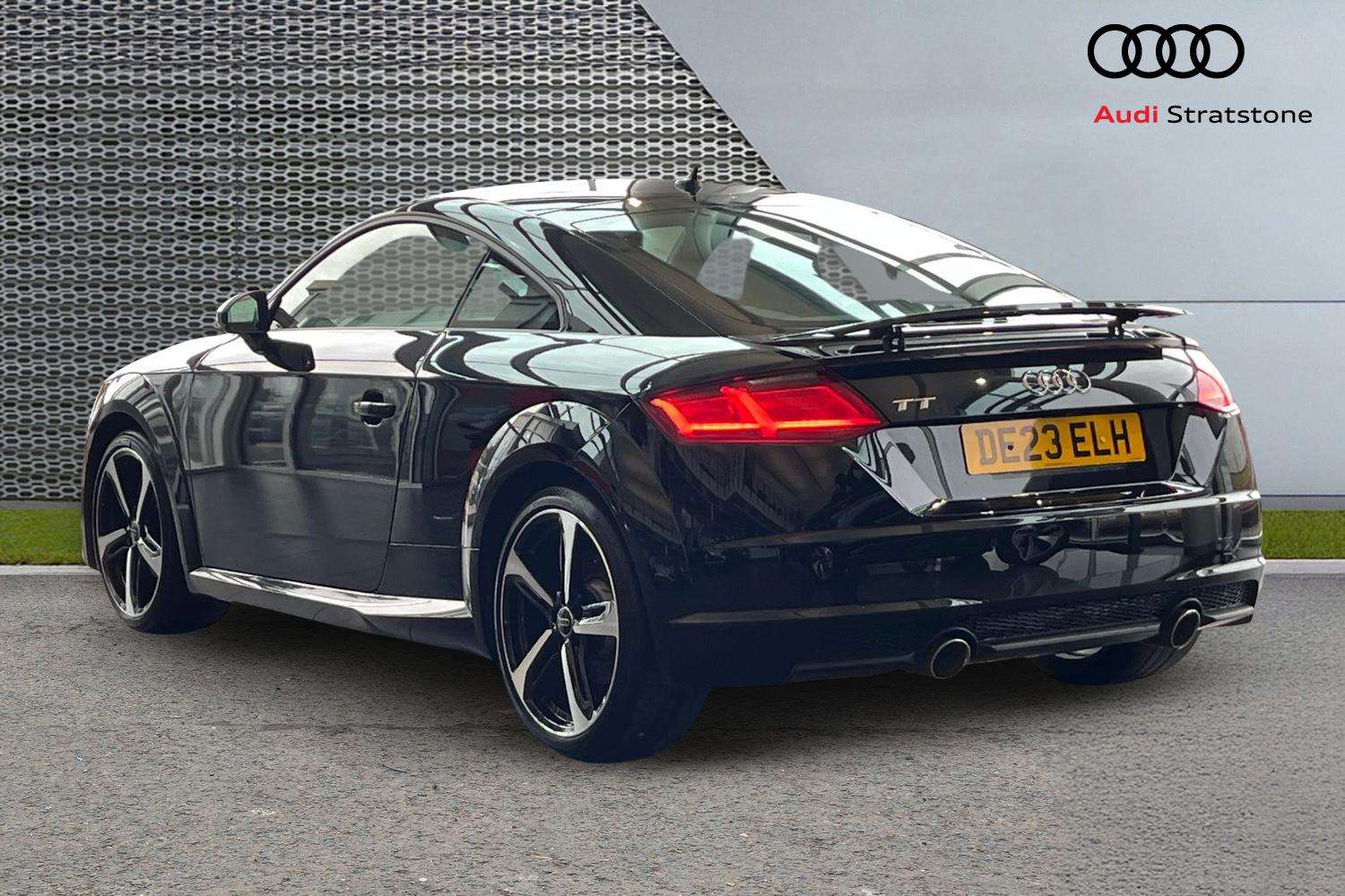 Used Audi TT 2023 for sale - 77995882: Photo 3