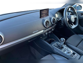 Used Audi A3 2018 for sale - 77514444: Photo