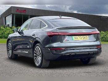 Used Audi Q8 2023 for sale - 75353986: Photo
