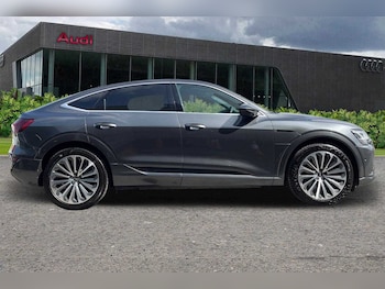 Used Audi Q8 2023 for sale - 75353986: Photo