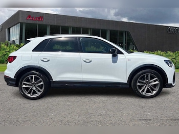 Used Audi Q3 2022 for sale - 76339677: Photo 4
