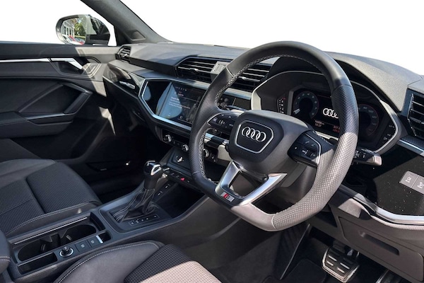 Used Audi Q3 2022 for sale - 76339677: Photo 6