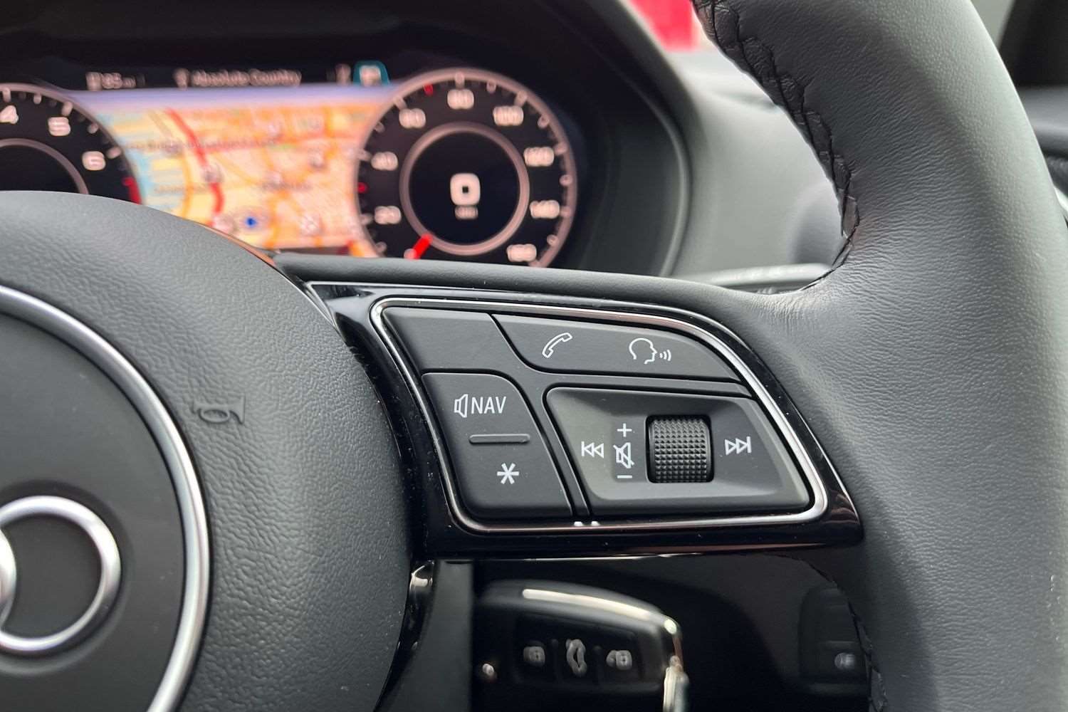 Used Audi Q2 2023 for sale - 77076550: Photo 17