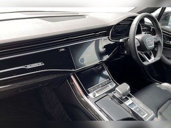Used Audi Q7 2022 for sale - 78754889: Photo
