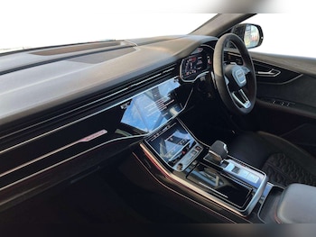 Used Audi RS Q8 2023 for sale - 78278874: Photo