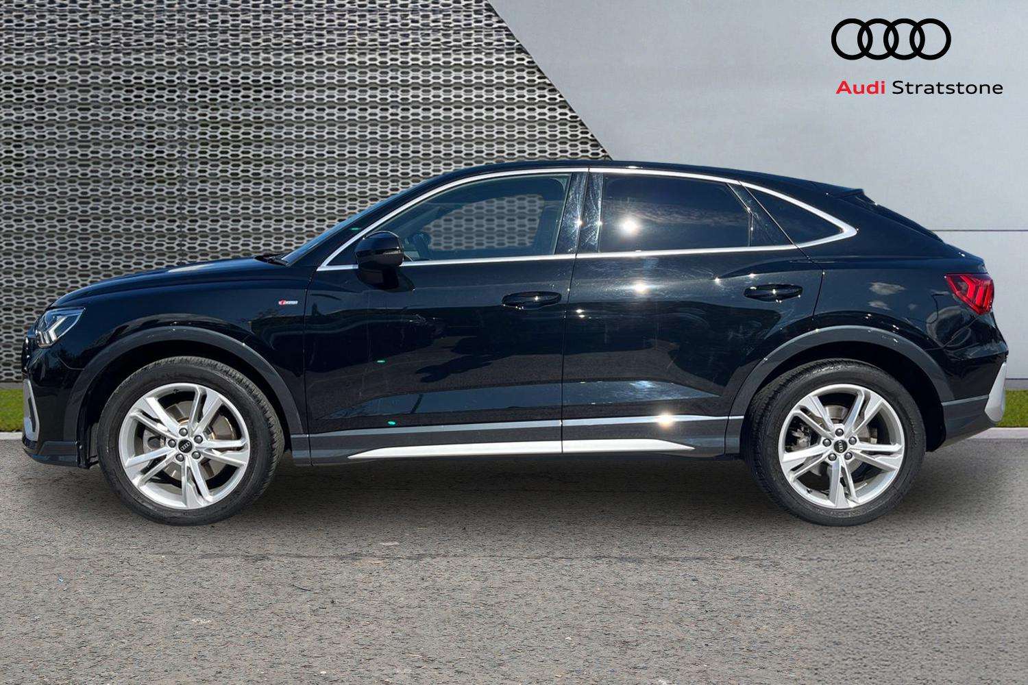 Used Audi Q3 for sale - 78118993: Photo 8