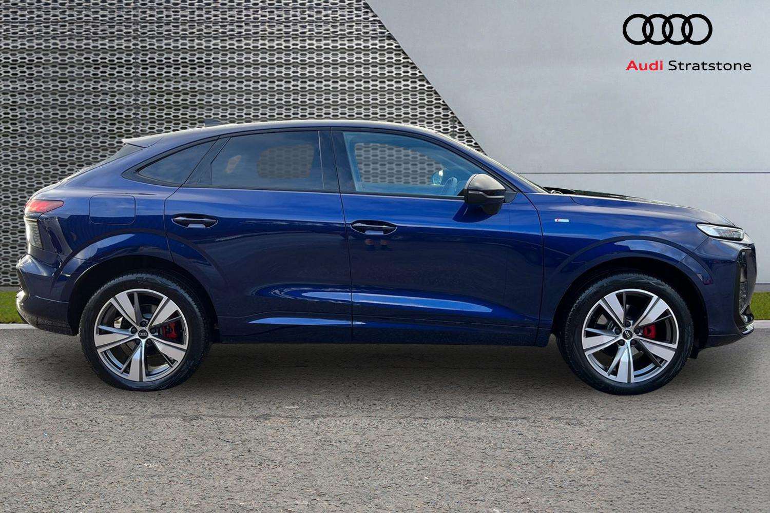 Used Audi Q3 2025 for sale - 77389727: Photo 4