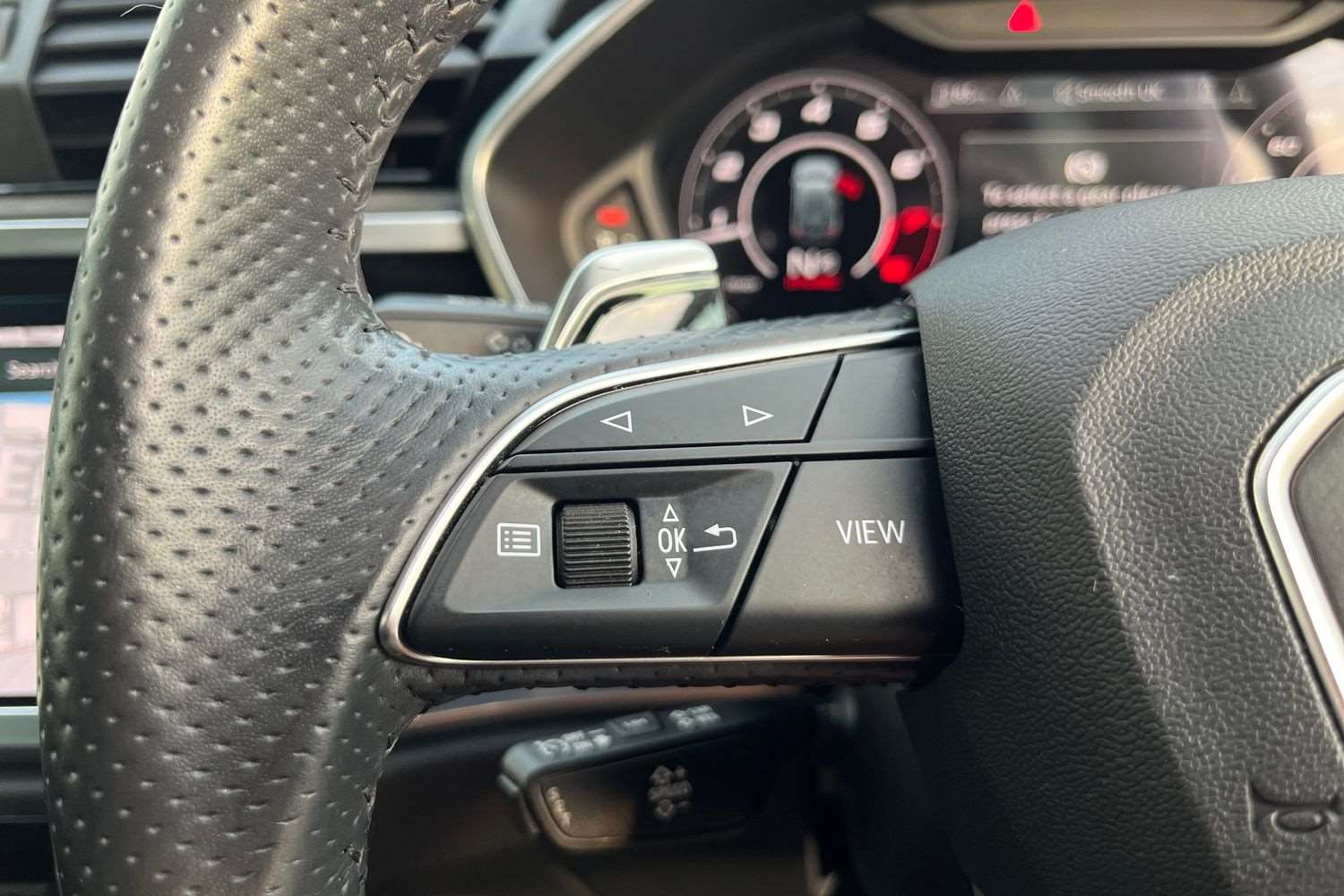 Used Audi RS Q3 2022 for sale - 76515648: Photo 16