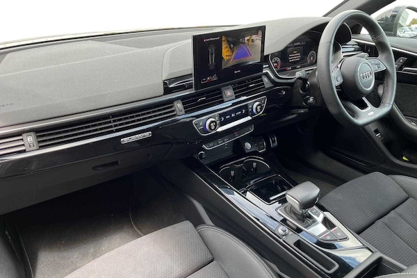 Used Audi A4 2023 for sale - 75496672: Photo 2