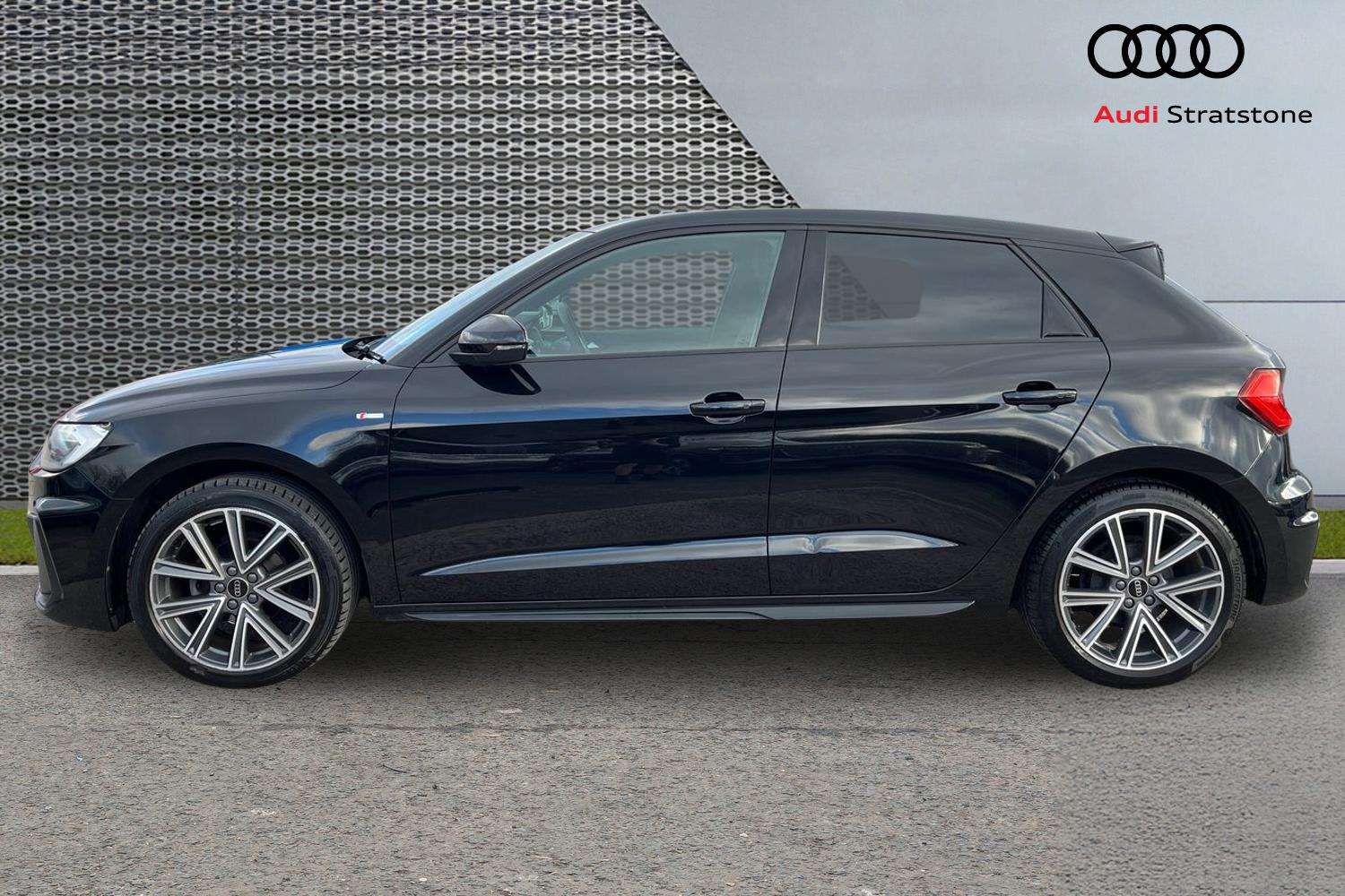 Used Audi A1 2023 for sale - 77083081: Photo 8