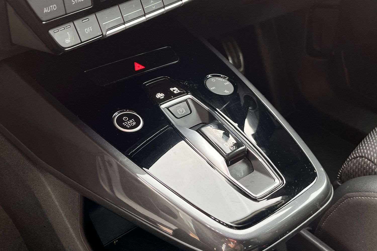 Used Audi Q4 e-tron 2021 for sale - 77996229: Photo 15