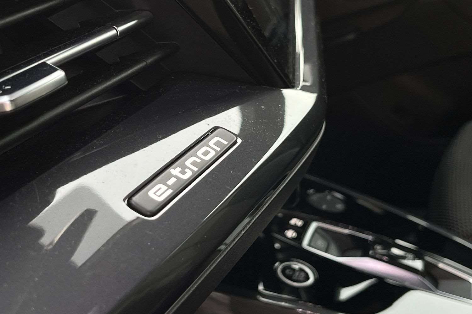 Used Audi Q4 e-tron 2021 for sale - 77996229: Photo 29