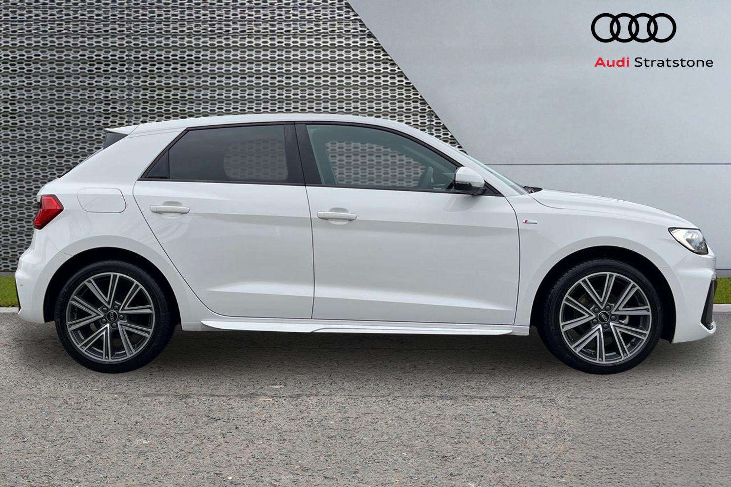 Used Audi A1 2025 for sale - 76928968: Photo 4