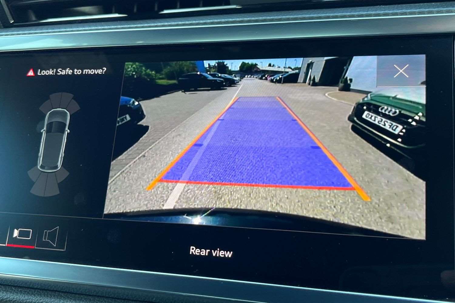 Used Audi Q3 2024 for sale - 76501898: Photo 15