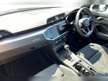 Used Audi Q3 2024 for sale - 76501898: Photo