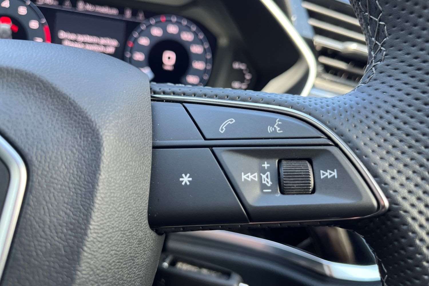 Used Audi Q3 2024 for sale - 76501898: Photo 30