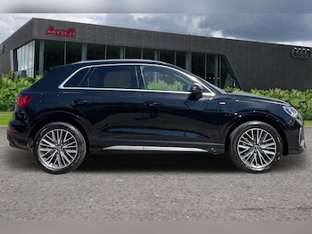 Used Audi Q3 2024 for sale - 76501898: Photo